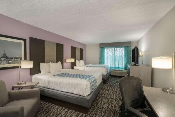 La Quinta Inns and Suites Clarksville